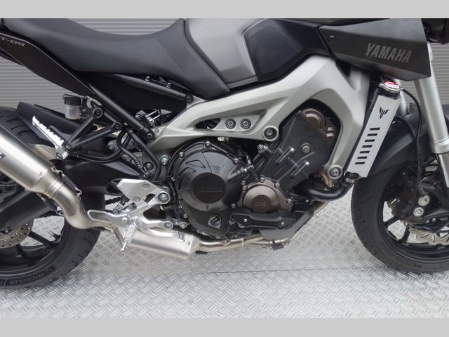 yamaha - mt-09-abs