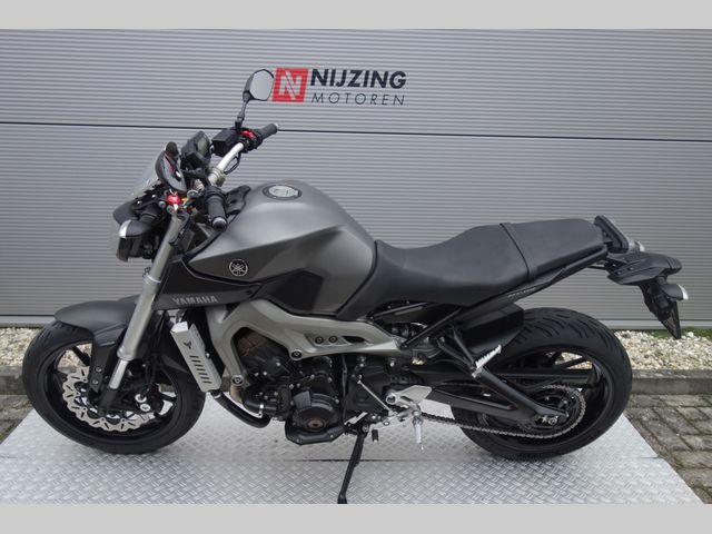 yamaha - mt-09-abs