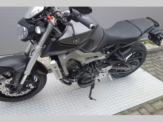 yamaha - mt-09-abs