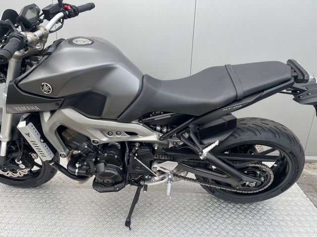 yamaha - mt-09-abs