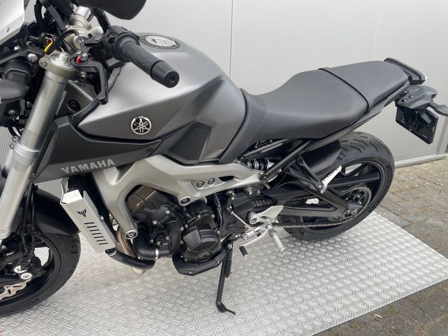yamaha - mt-09-abs