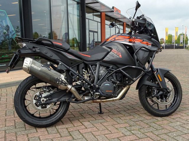 ktm - 1290-super-adventure-s
