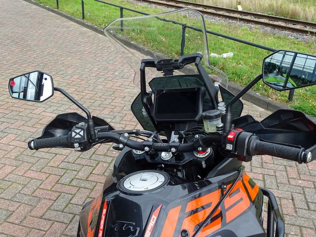 ktm - 1290-super-adventure-s