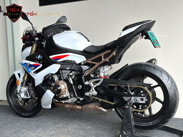 bmw - s-1000-r