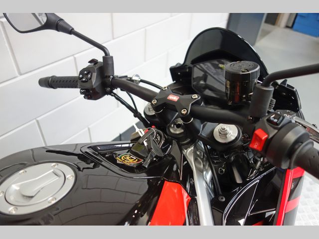 aprilia - tuono-660-factory