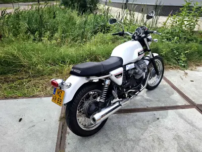 MOTO GUZZI V 7 CLASSIC – foto 2