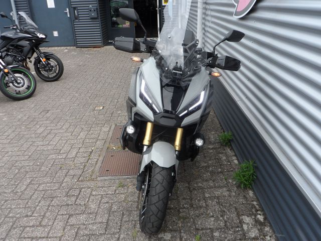honda - x-adv