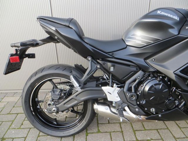 kawasaki - ninja-650