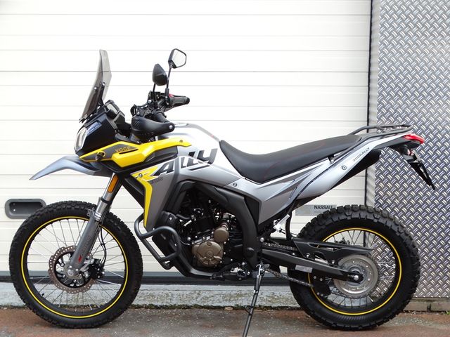 voge - 300-rally