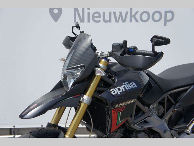 aprilia - dorsoduro-750