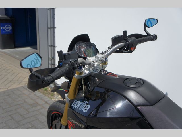 aprilia - dorsoduro-750