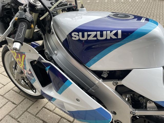 suzuki - rgv-250