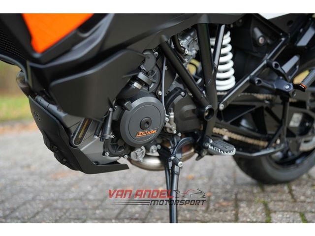 ktm - 1290-super-adventure-s