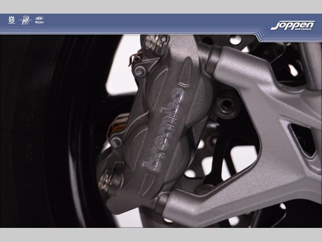 mv-agusta - brutale-800-rr