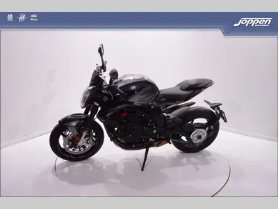 MV AGUSTA BRUTALE 800 – foto 4