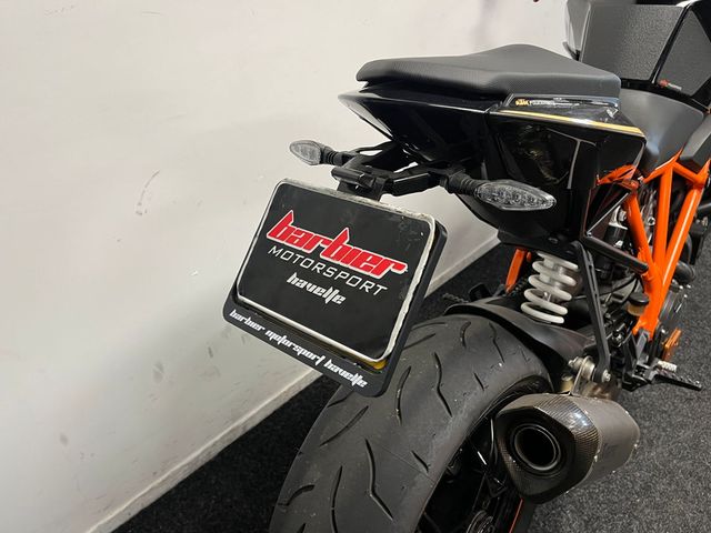 ktm - 1290-super-duke-r