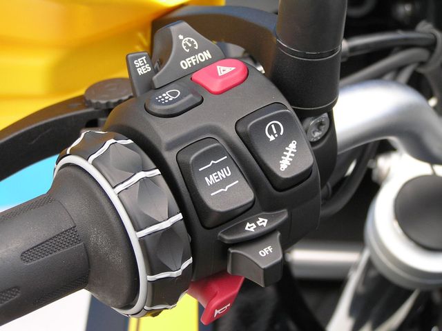 bmw - f-750-gs