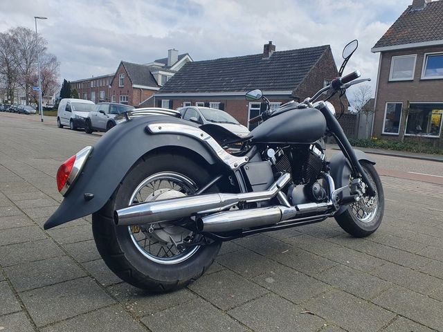 yamaha - xvs-650-dragstar