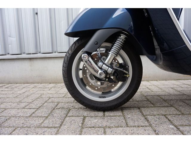 vespa - gts-250-ie