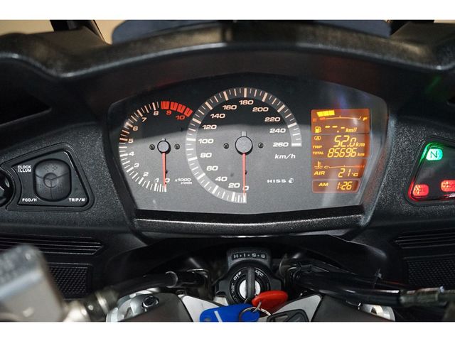 honda - st-1300-pan-european