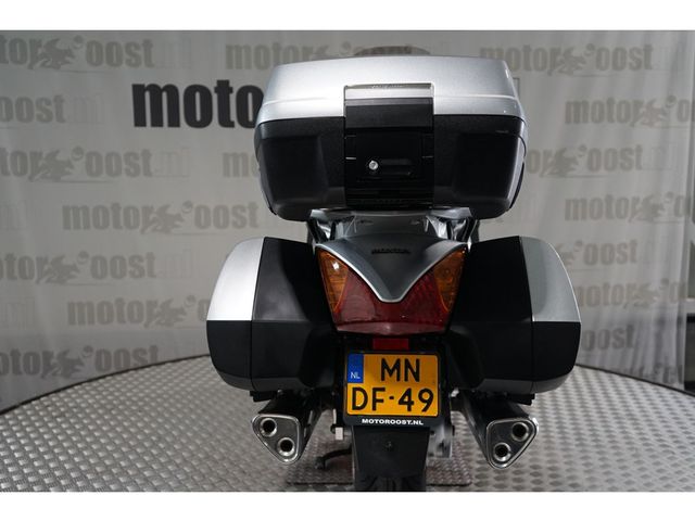 honda - st-1300-pan-european