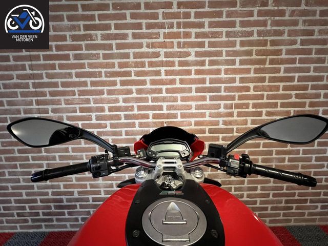 ducati - monster-696
