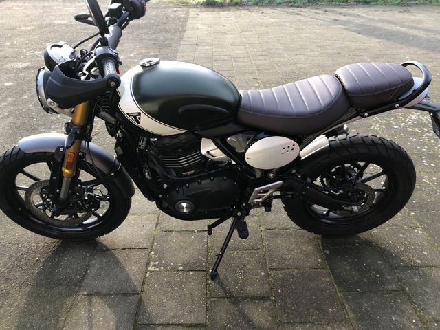 triumph - scrambler-400-x