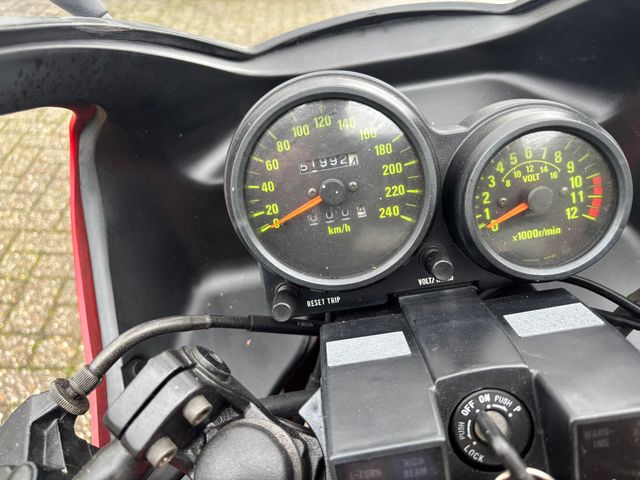 kawasaki - gpz-750