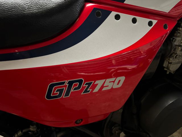 kawasaki - gpz-750
