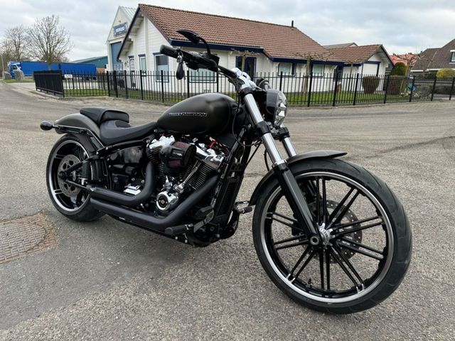 harley-davidson - breakout
