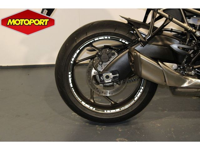 suzuki - gsx-s-1000-gt