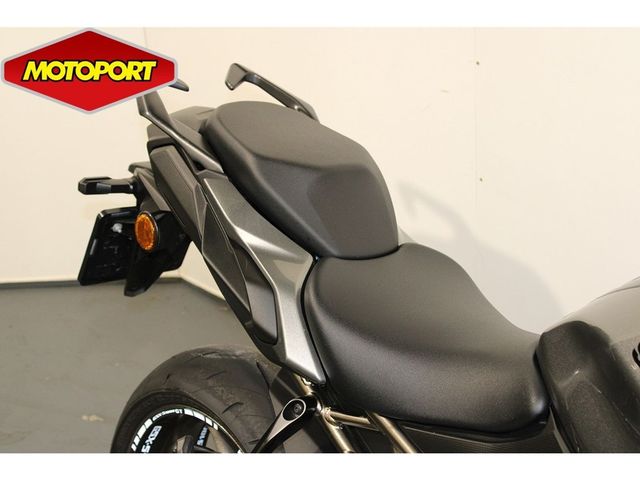 suzuki - gsx-s-1000-gt