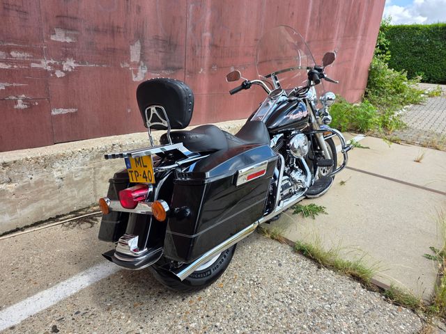 harley-davidson - road-king-flhri