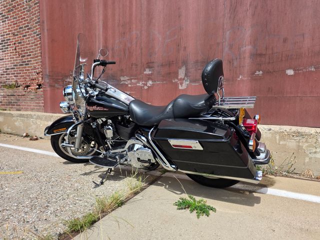 harley-davidson - road-king-flhri