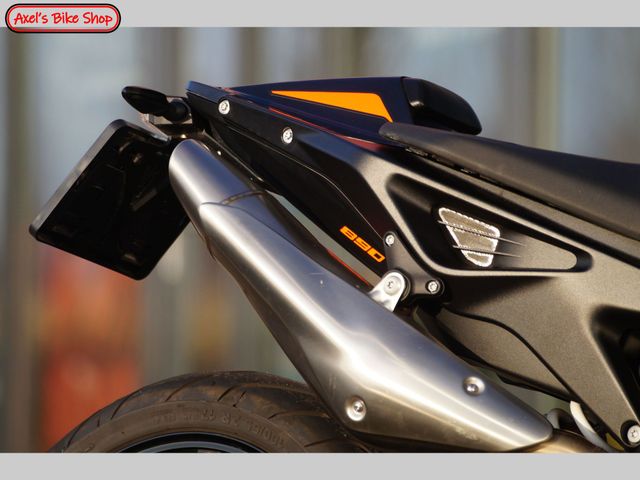 ktm - 890-duke