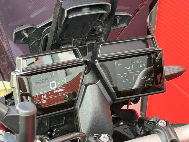 yamaha - tracer-9-gt