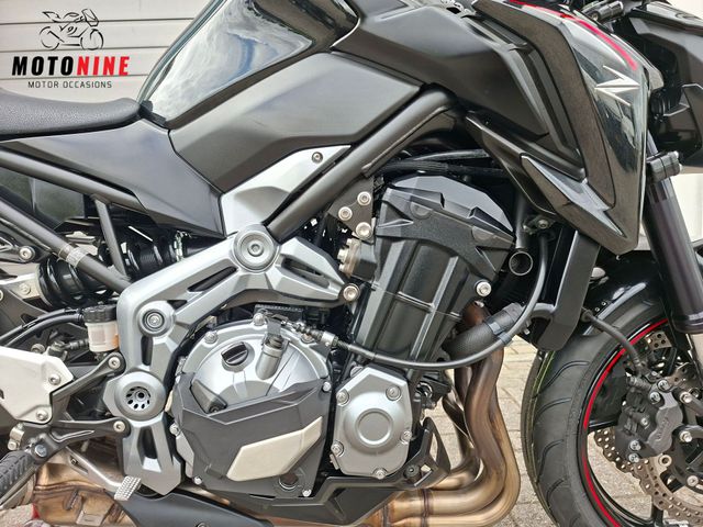 kawasaki - z900