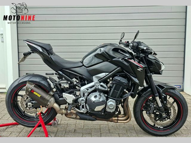 kawasaki - z900