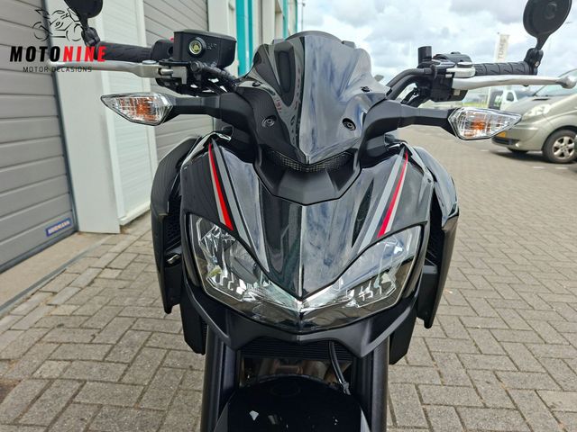 kawasaki - z900