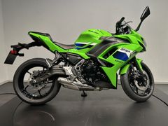 KAWASAKI NINJA 650
