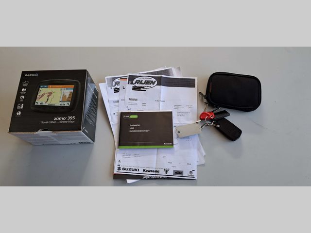 kawasaki - gtr-1400-grand-tourer