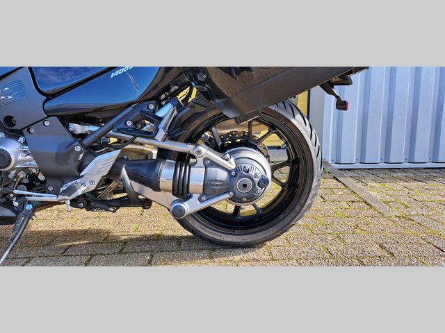 kawasaki - gtr-1400-grand-tourer