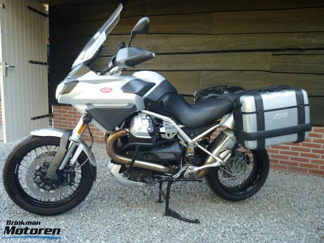 moto-guzzi - stelvio-1200-abs