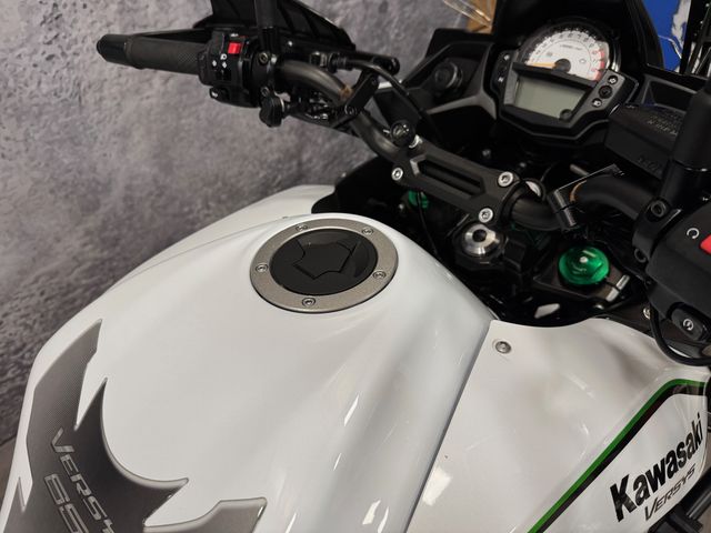 kawasaki - versys-650-abs