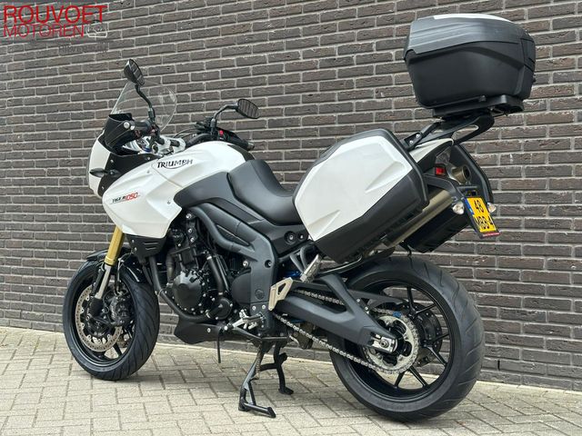 triumph - tiger-1050-abs