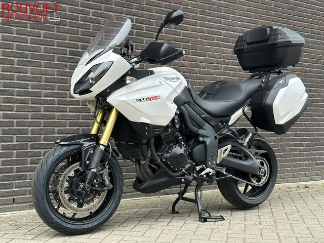 triumph - tiger-1050-abs