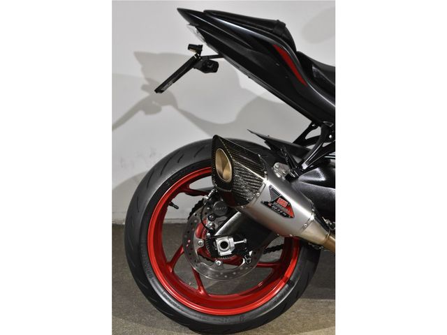 suzuki - gsx-s-1000-abs