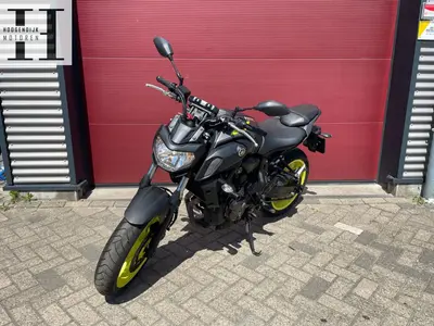 YAMAHA MT 07 ABS – foto 2