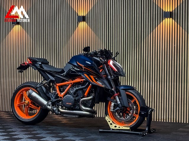ktm - 1290-super-duke-r