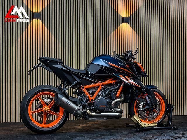ktm - 1290-super-duke-r